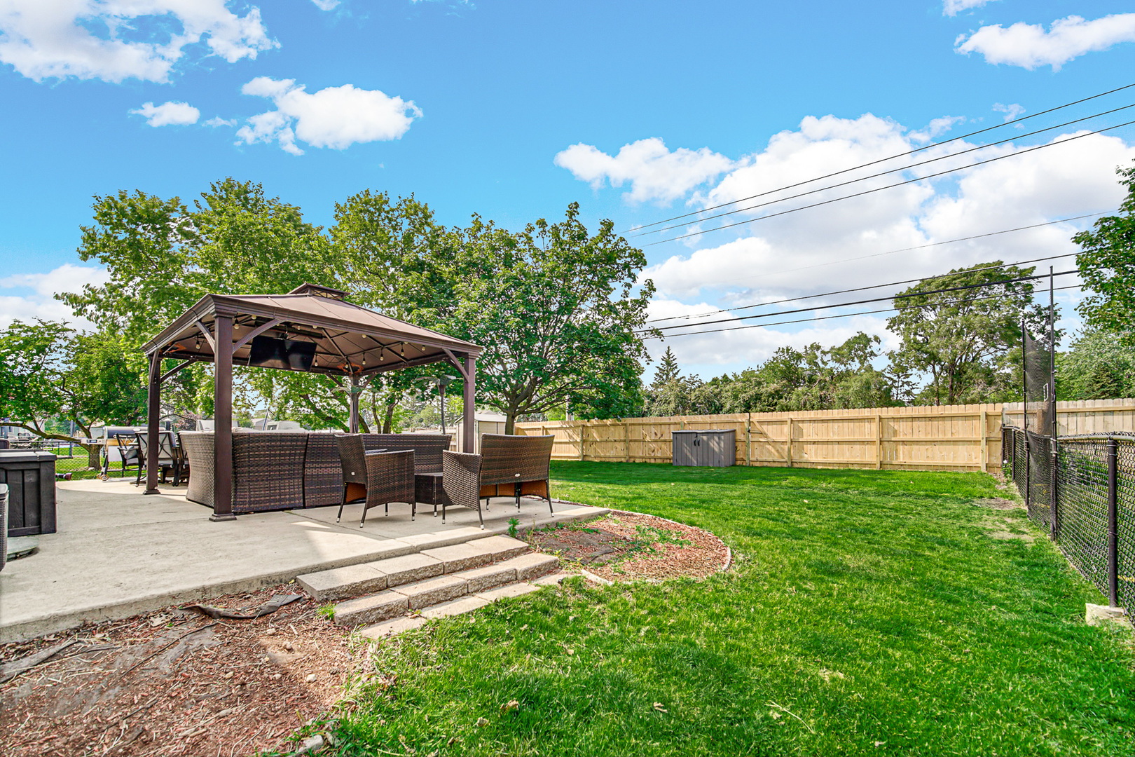 9 Ridge Court South Elgin, IL 60177 - Photo 25 of 28 Gallery Image 25