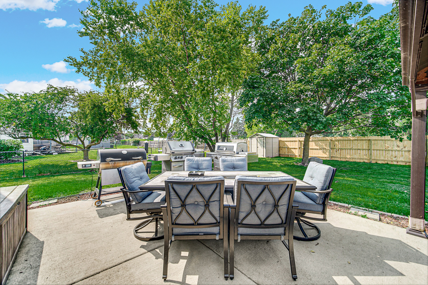 9 Ridge Court South Elgin, IL 60177 - Photo 27 of 28 Gallery Image 27
