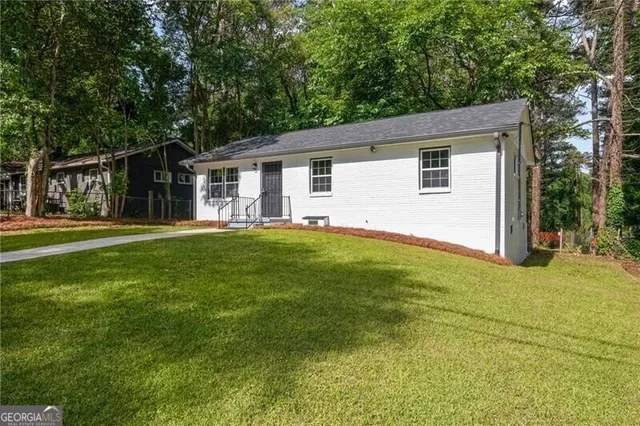 $1,850 | 2889 Macon Drive Southwest, Atlanta, GA 30354