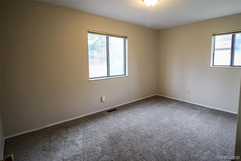 10218 Duffield Road Montrose, MI 48457 - Photo 12 of 20