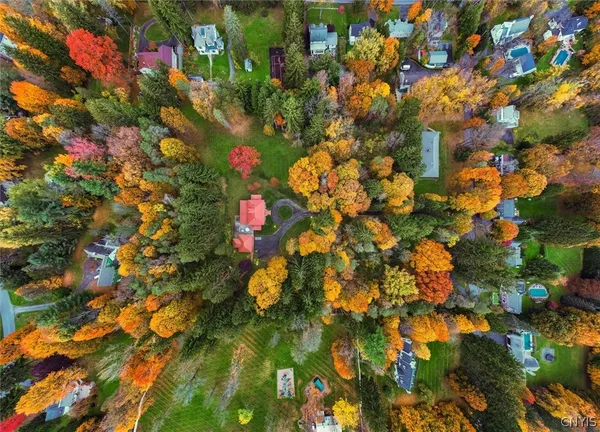 $1,280,000 | 28 Jordan Road, New Hartford, NY 13413