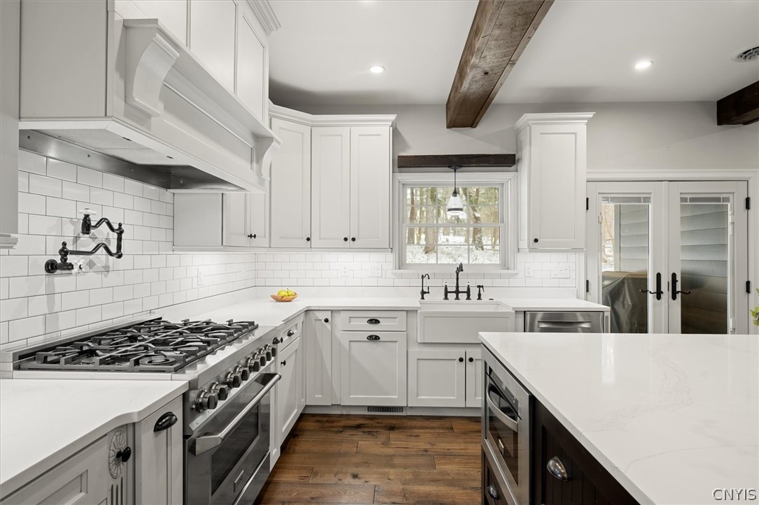 28 Jordan Road New Hartford, NY 13413 - Photo 6 of 50