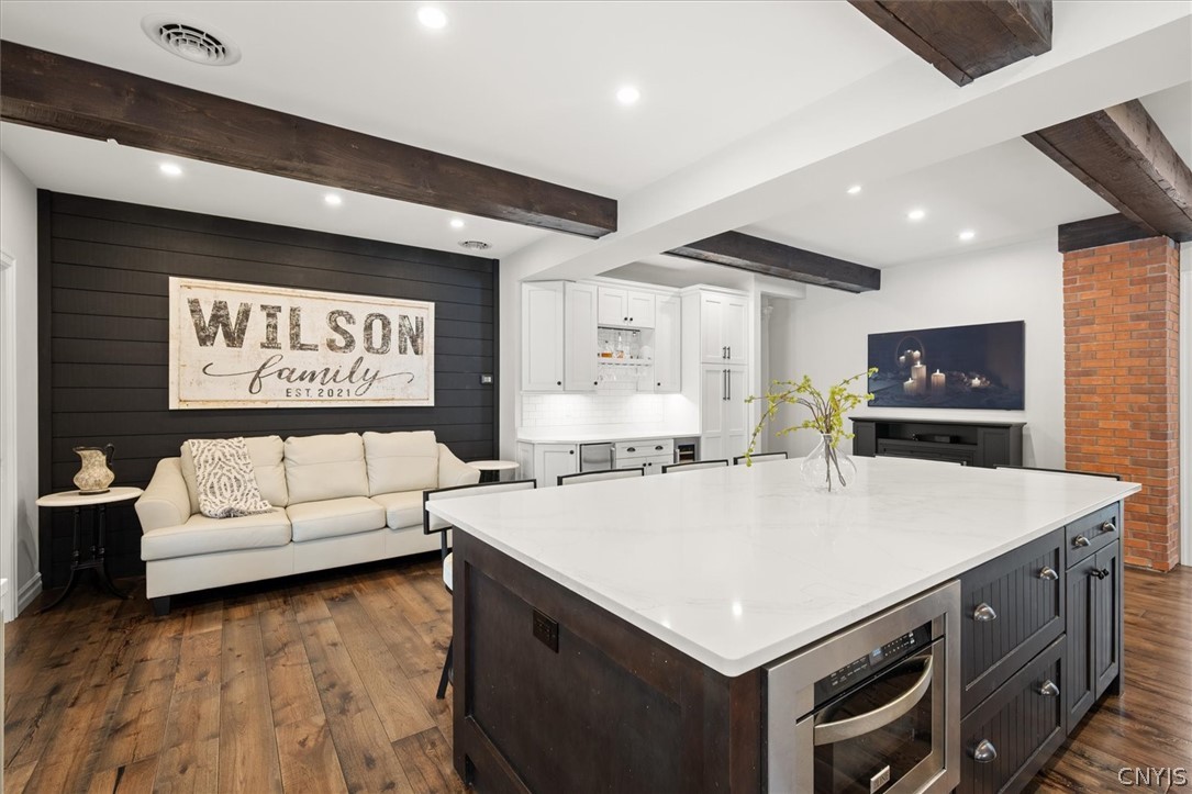 28 Jordan Road New Hartford, NY 13413 - Photo 7 of 50