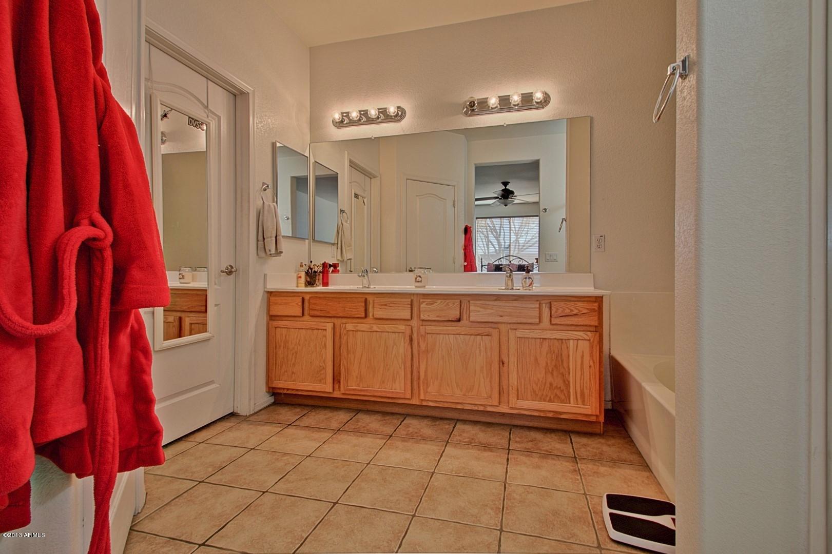 3227 West Maldonado Road Phoenix, AZ 85041 - Photo 22 of 28 Full Master Bath w/ Walk-In Closet