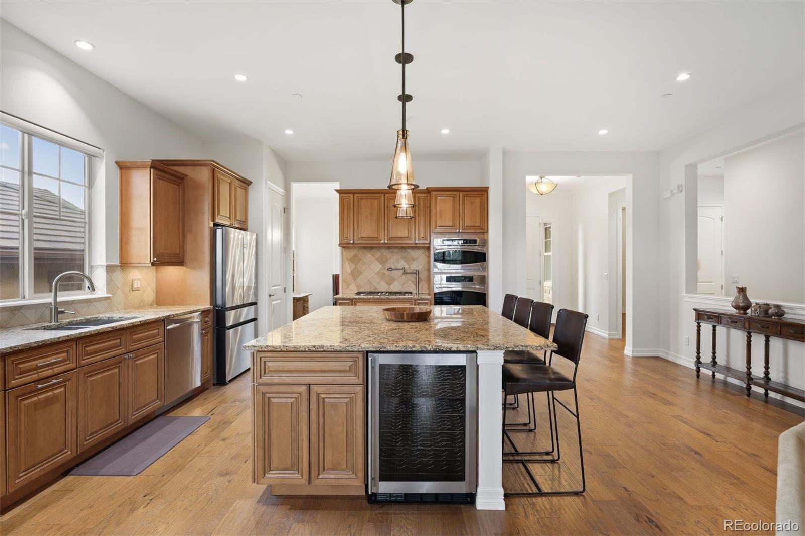 4332 Chateau Ridge Road Castle Rock, CO 80108 - Photo 8 of 45 Gallery Image 8