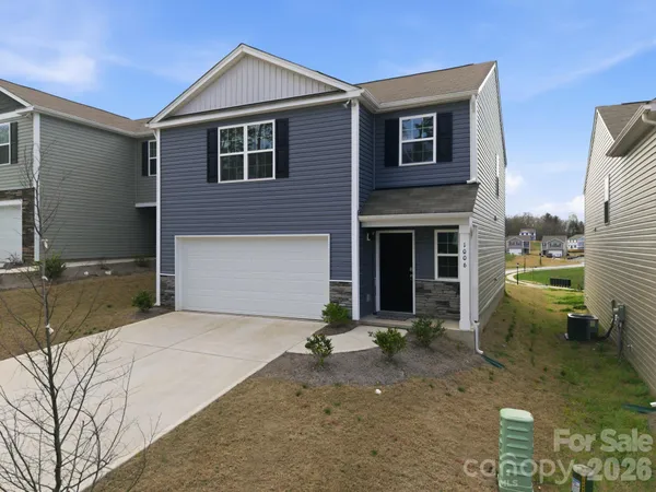 $309,900 | 1006 20th Avenue Loop Southeast, Newton, NC 28658