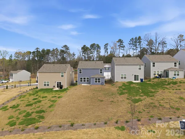 $299,900 | 1006 20th Avenue Loop Southeast, Newton, NC 28658