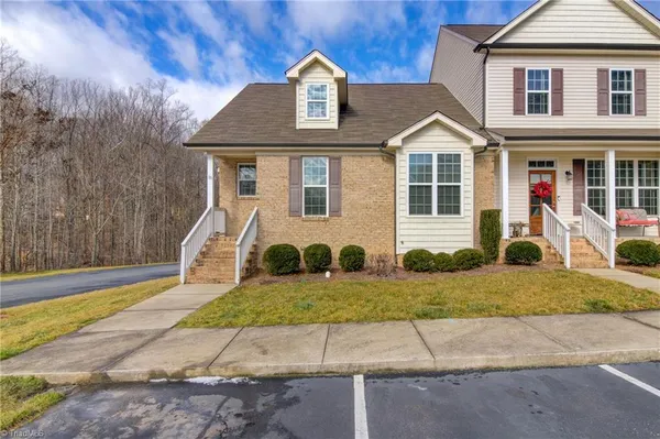 $1,950 | 86 Nandina Drive, Greensboro, NC 27455