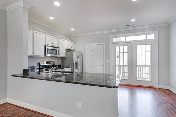 $1,950 | 86 Nandina Drive, Greensboro, NC 27455