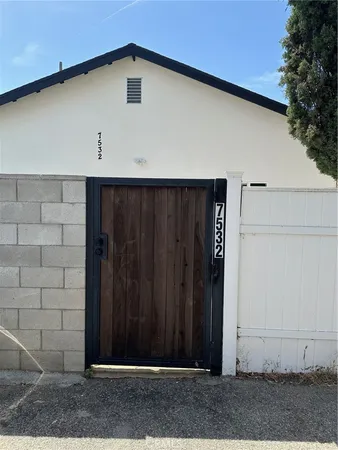 a view of an entrance to house