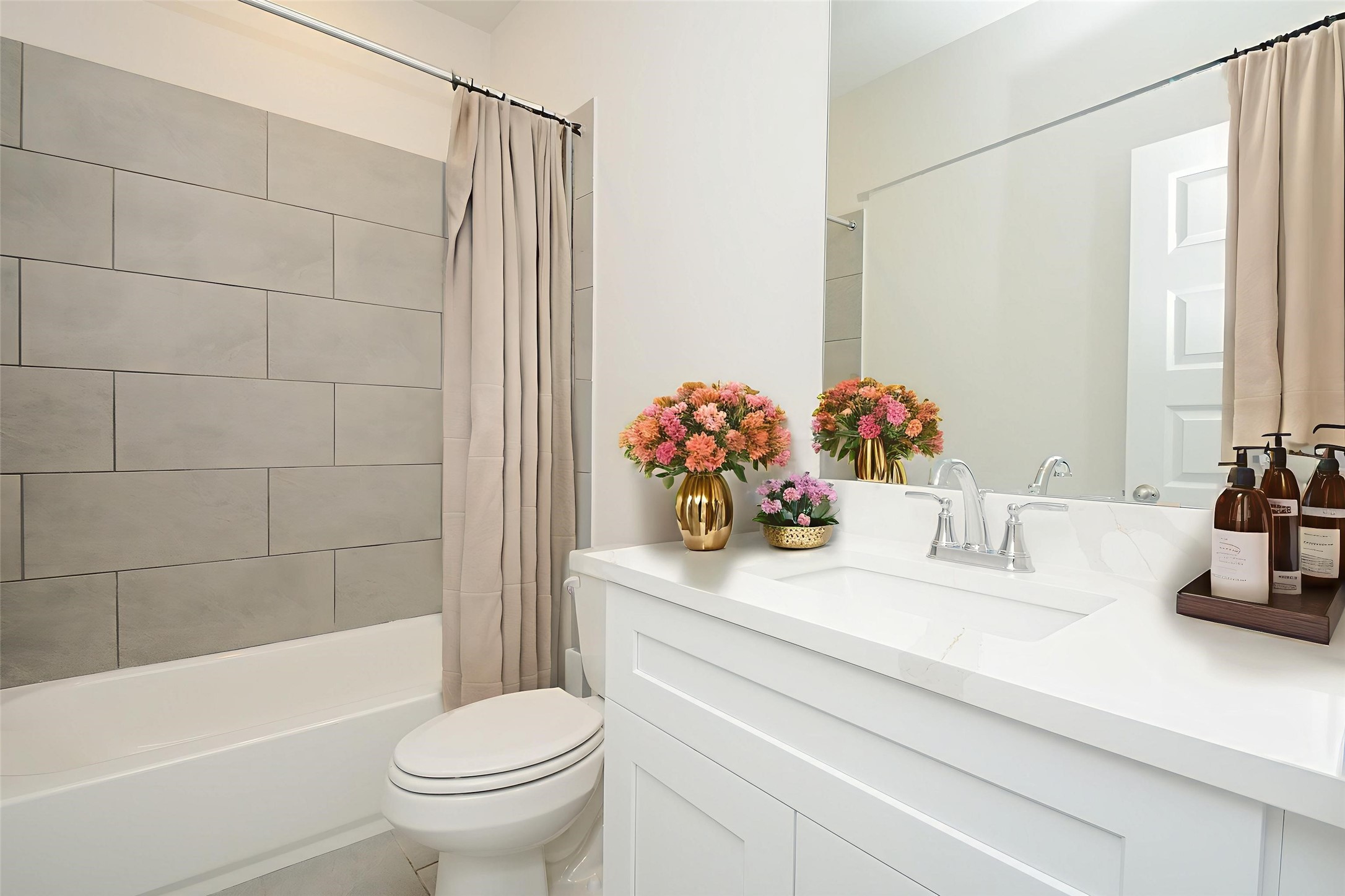 20642 Dynamic Court Humble, TX 77338 - Photo 21 of 32 a bathroom with a sink toilet and shower