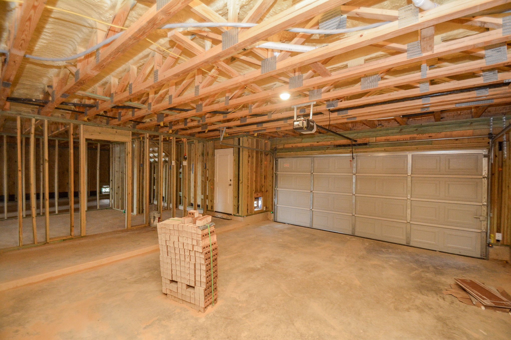 20642 Dynamic Court Humble, TX 77338 - Photo 28 of 32 a view of a room with gym equipment