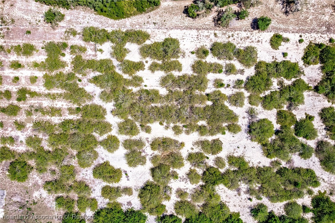 2280 Van Pelt Road Sebring, FL 33870 - Photo 7 of 8 Gallery Image 7