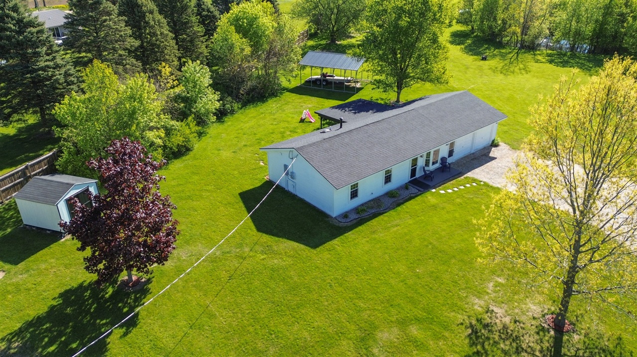12199 North Meridian Road Pleasant Lake, MI 49272 - Photo 14 of 48