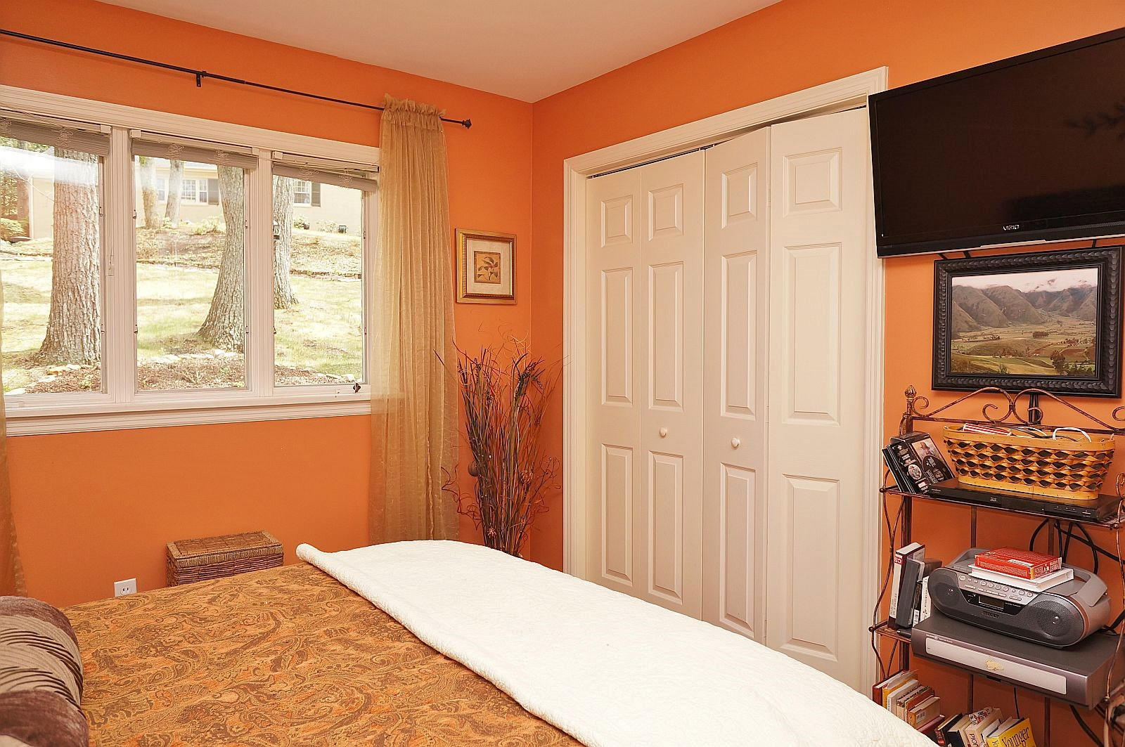3113 Stoneridge Road Southwest Roanoke, VA 24014 - Photo 18 of 42 a bedroom with a bed and a tv