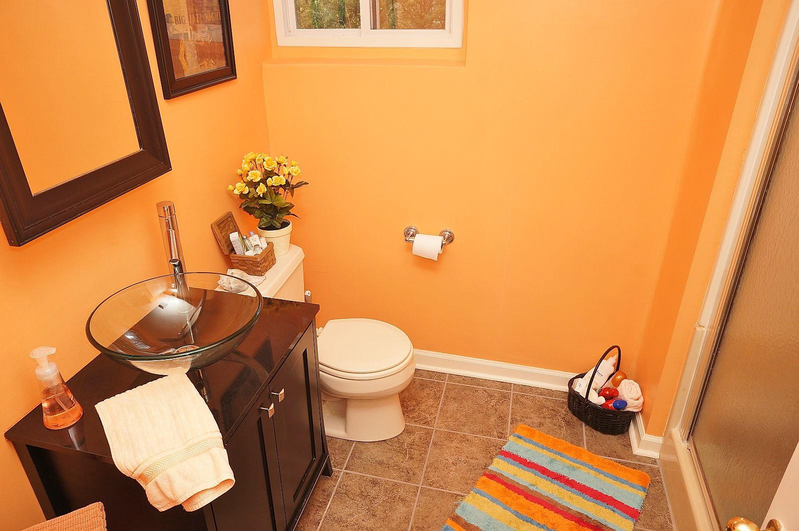 3113 Stoneridge Road Southwest Roanoke, VA 24014 - Photo 28 of 42 a bathroom with a toilet and a sink