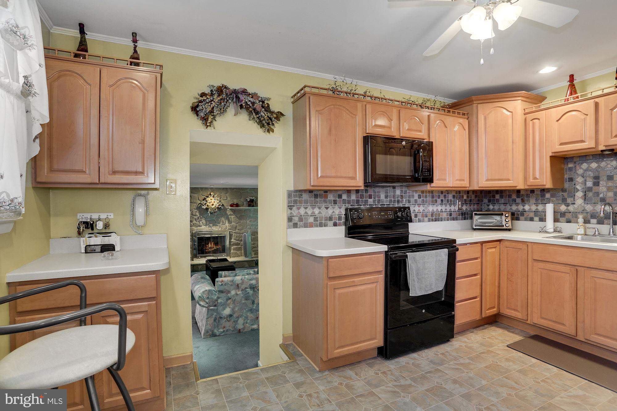 1699 Radburn Road Bensalem, PA 19020 - Photo 8 of 24 Gallery Image 8