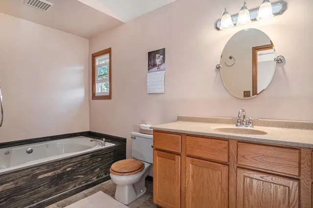 $439,000 | 10930 Settlewood Drive Southeast, Lowell, MI 49331