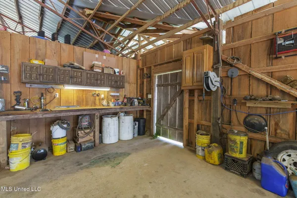 $499,000 | 781 Miggins Road, Canton, MS 39046
