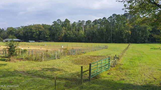 $650,000 | 781 Miggins Road, Canton, MS 39046