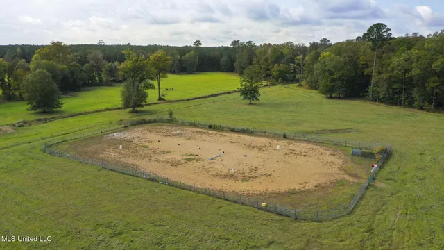 $650,000 | 781 Miggins Road, Canton, MS 39046