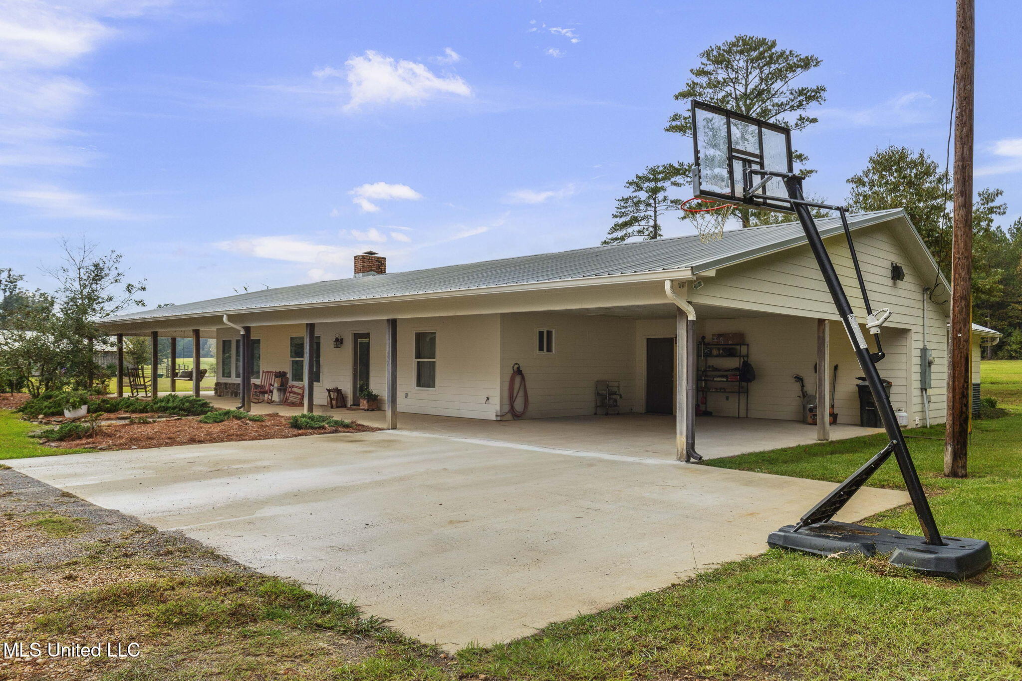 781 Miggins Road Canton, MS 39046 - Photo 16 of 136 8-web-or-mls-781 Miggins-8