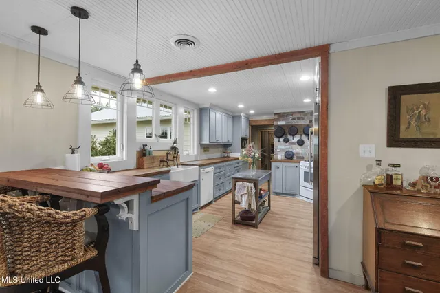 $650,000 | 781 Miggins Road, Canton, MS 39046