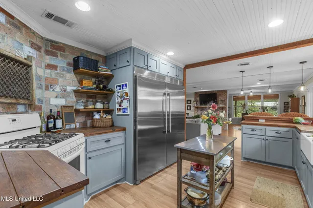 $650,000 | 781 Miggins Road, Canton, MS 39046