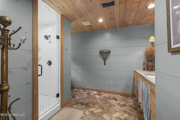 $499,000 | 781 Miggins Road, Canton, MS 39046