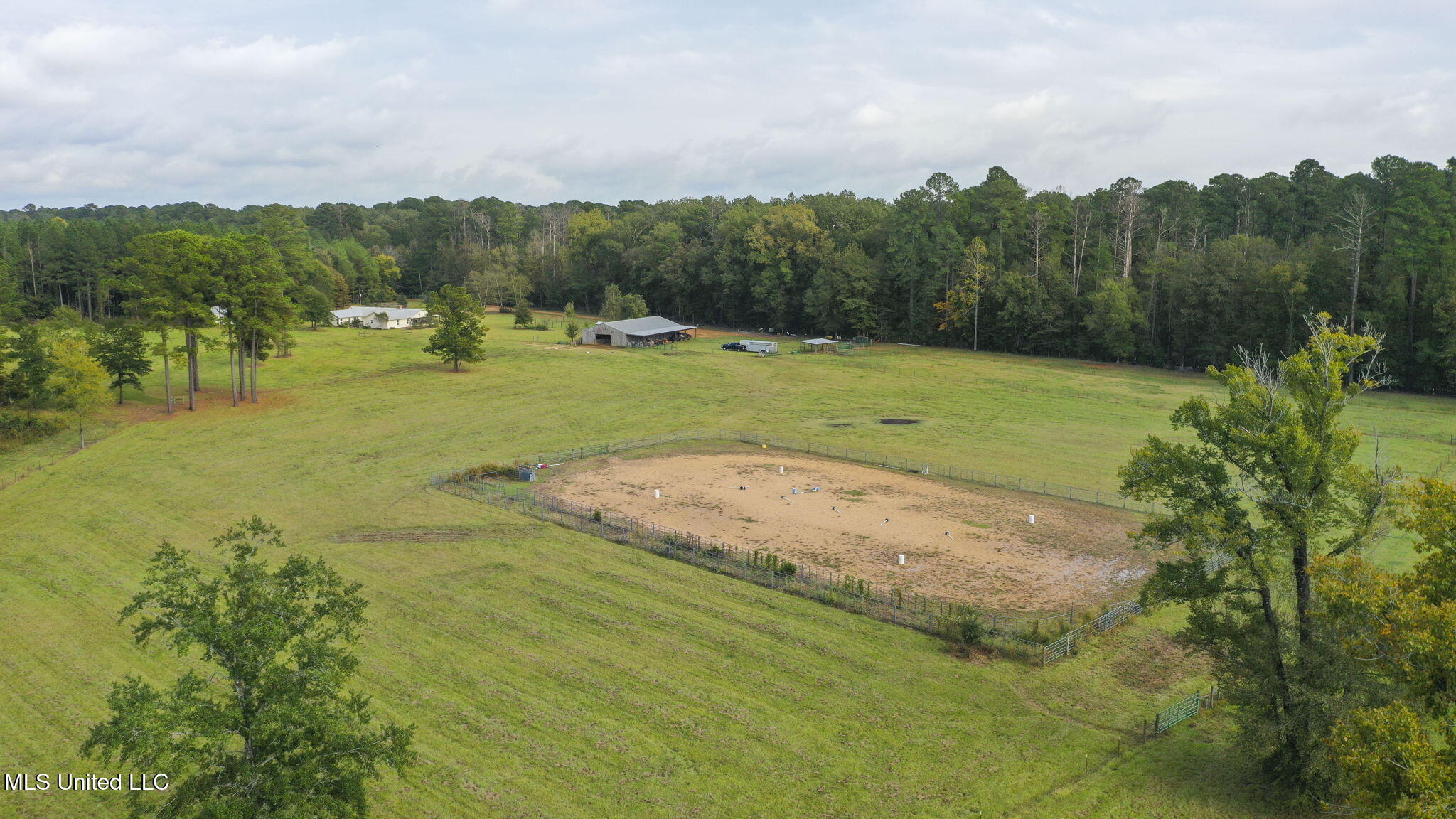 781 Miggins Road Canton, MS 39046 - Photo 6 of 122 119-web-or-mls-781 Miggins-118