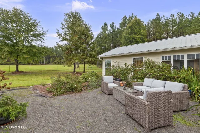 $650,000 | 781 Miggins Road, Canton, MS 39046