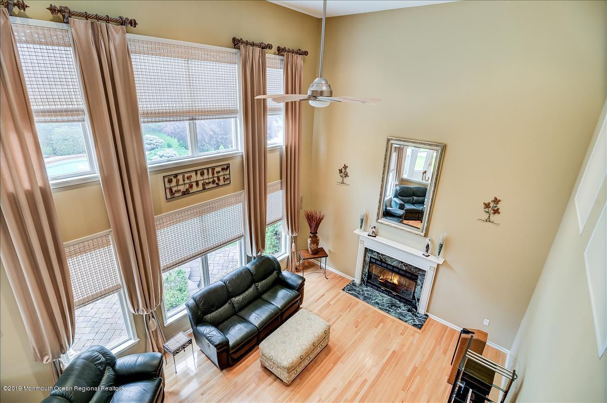 6 Molly Pitcher Road Marlboro, NJ 07746 - Photo 9 of 36 Family (4)