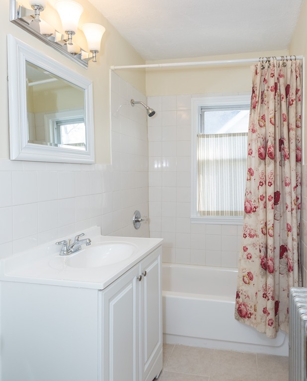 45 Larkspur Street Springfield, MA 01108 - Photo 21 of 26 Gallery Image 21