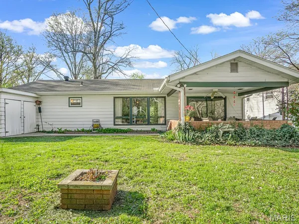 $250,000 | 671 Notre Dame Avenue, Edwardsville, IL 62025