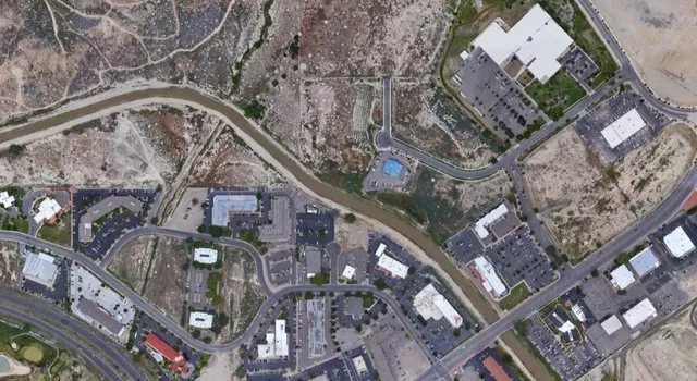 a picture of city view