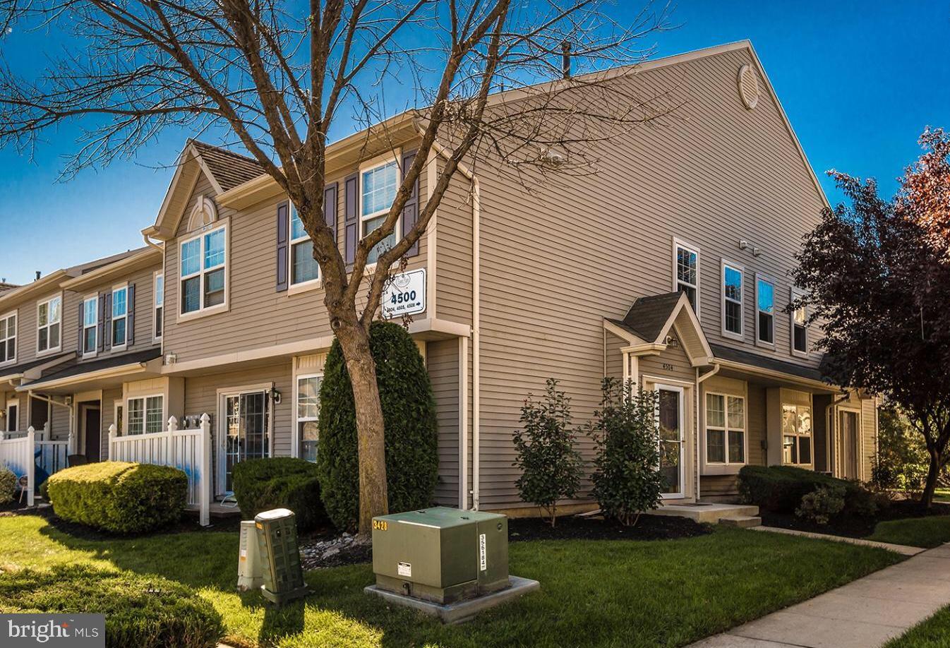 4505 Grenwich Lane Mount Laurel, NJ 08054 - Photo 1 of 29