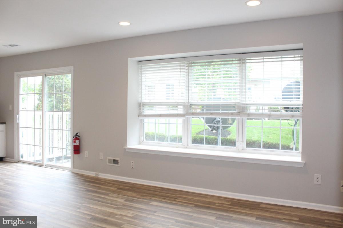 4505 Grenwich Lane Mount Laurel, NJ 08054 - Photo 14 of 29