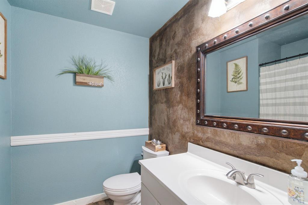 210 Saddle Club Road Weatherford, TX 76088 - Photo 19 of 40 Gallery Image 19