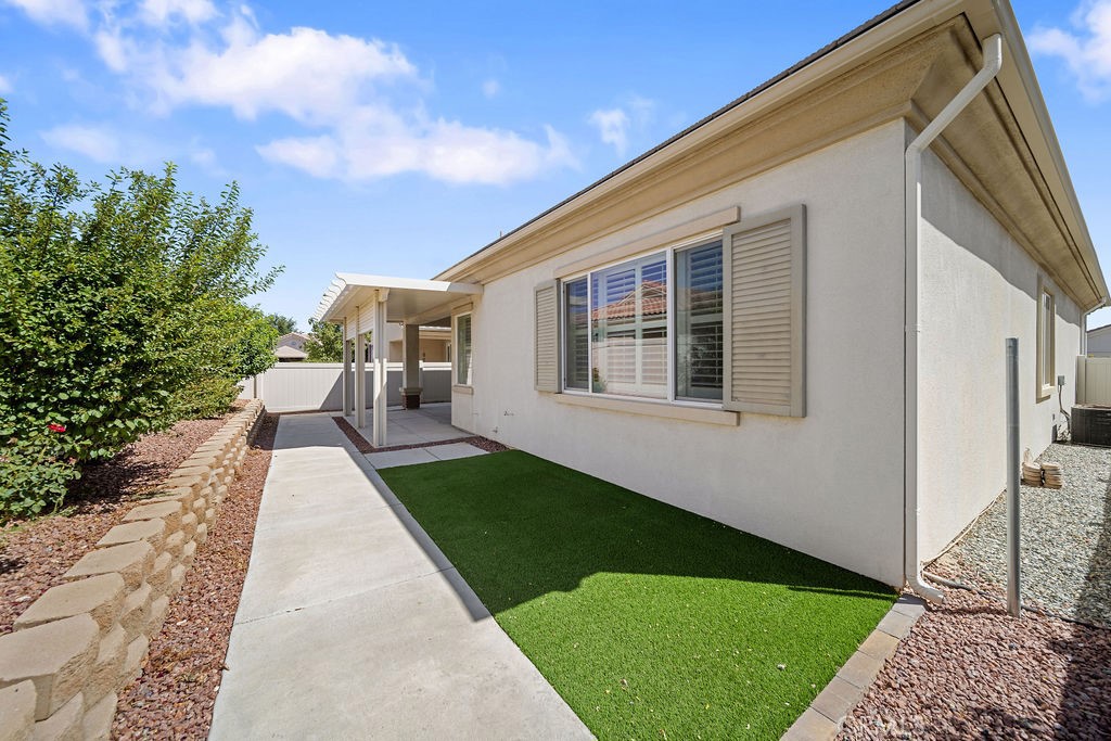 11166 Avonlea Road Apple Valley, CA 92308 - Photo 25 of 35 Gallery Image 25