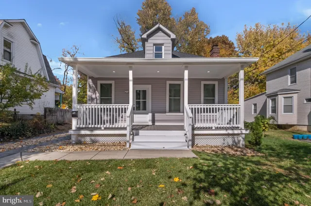 $620,000 | 3002 Bunker Hill Road, Mount Rainier, MD 20712