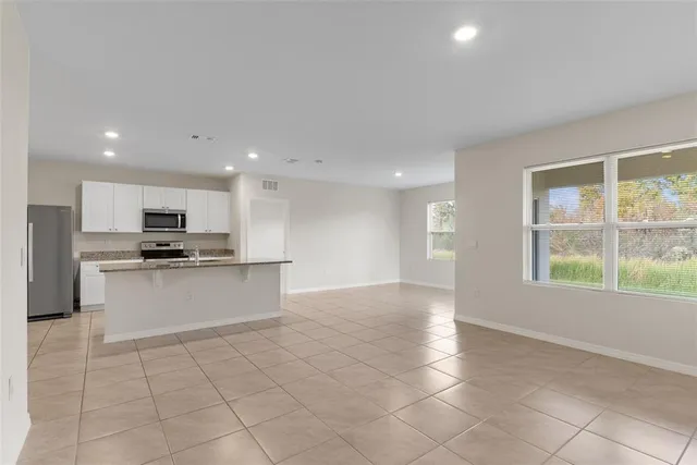 $2,100 | 5556 Siltstone Street, Lakeland, FL 33811