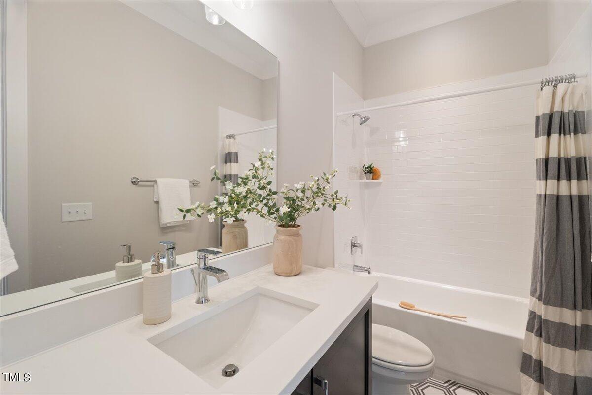 6152 Blanche Drive Raleigh, NC 27607 - Photo 32 of 47 09-P1154450
