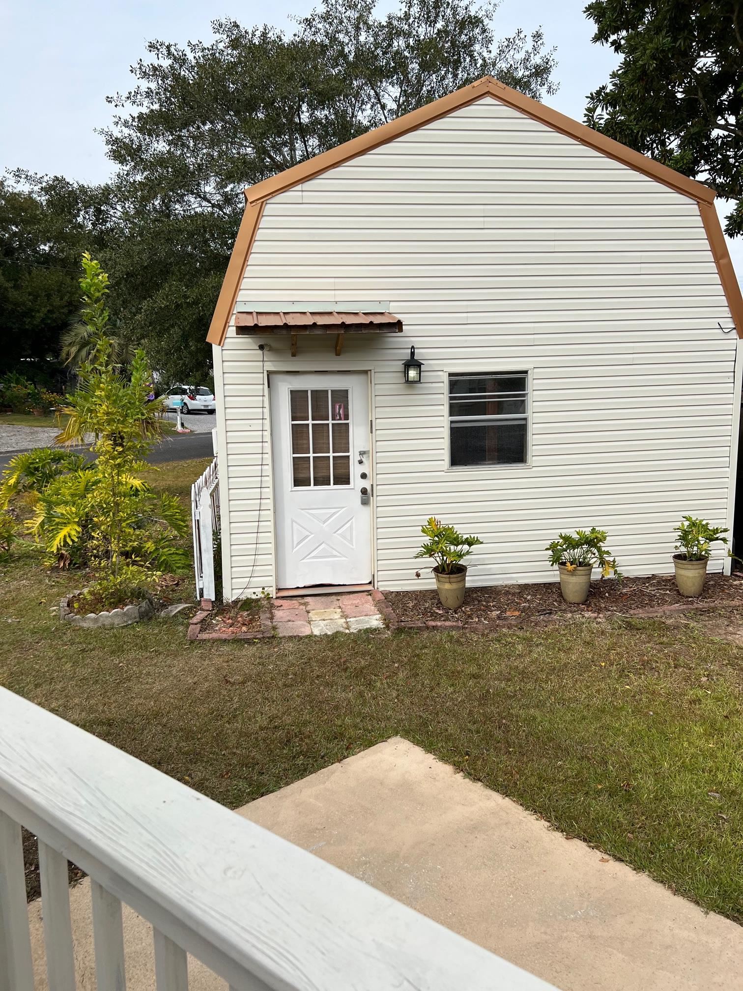 247 Defuniak Circle Lillian, AL 36549 - Photo 13 of 34 1/2 BAth with Loft