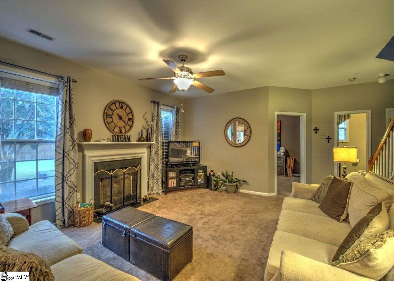 206 Tanner Chase Way Greenville, SC 29607 - Photo 11 of 36 Gallery Image 11