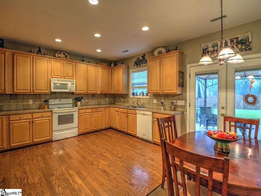 206 Tanner Chase Way Greenville, SC 29607 - Photo 13 of 36 Gallery Image 13