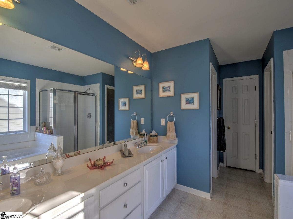 206 Tanner Chase Way Greenville, SC 29607 - Photo 22 of 36 Gallery Image 22