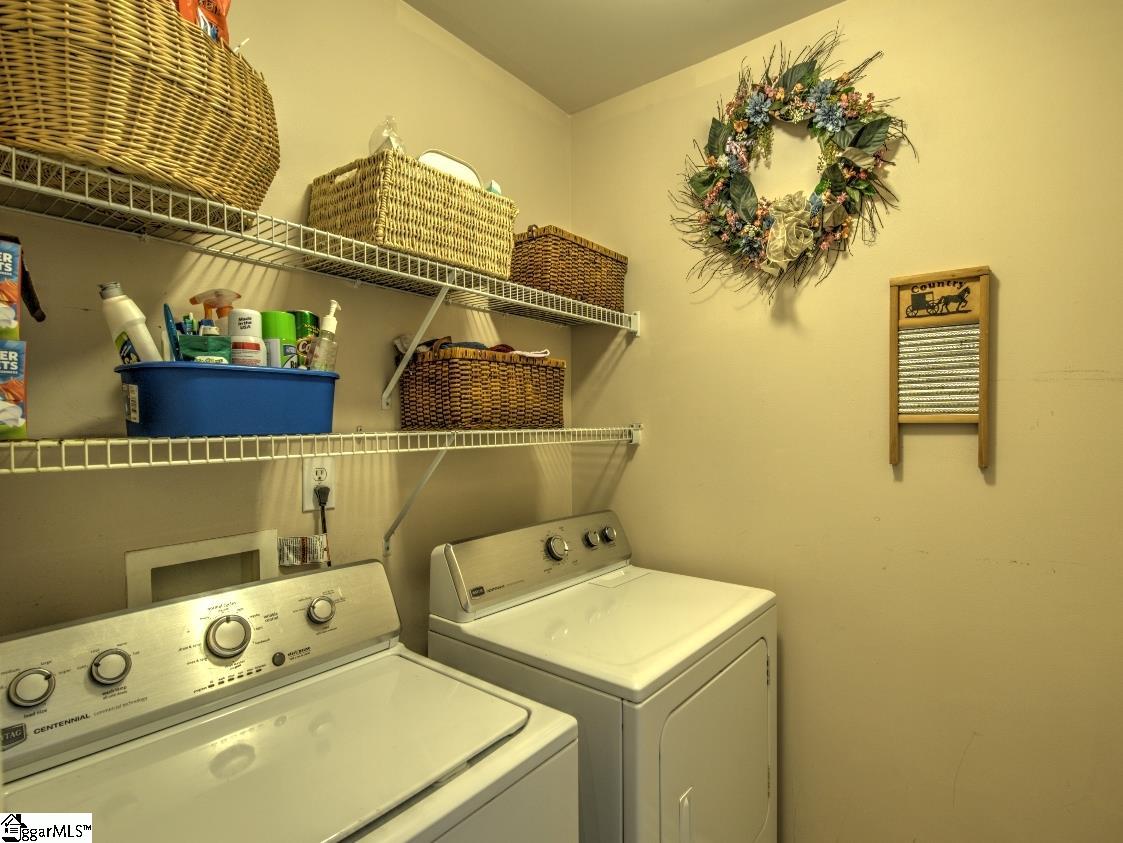 206 Tanner Chase Way Greenville, SC 29607 - Photo 32 of 36 Gallery Image 32