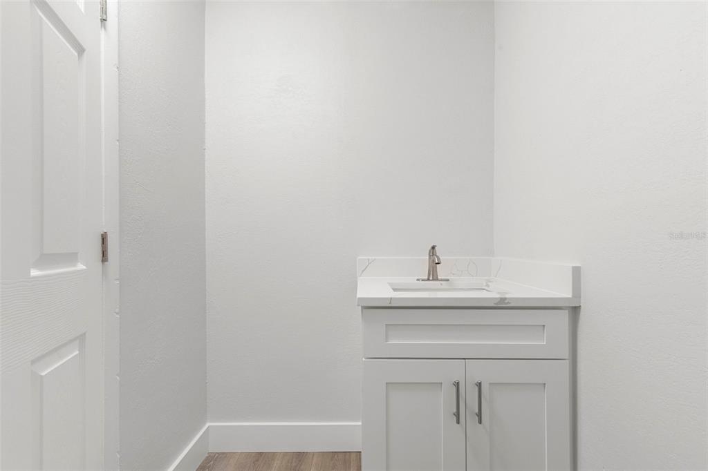 11651 Sunshine Pond Road Tampa, FL 33635 - Photo 26 of 50 Gallery Image 26