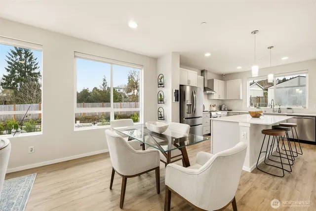 $779,950 | 3702 West Mukilteo Boulevard, Unit A, Everett, WA 98203