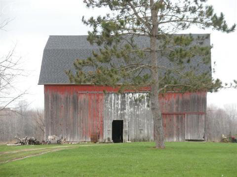 13358 Ruppert Road Perry, MI 48872 - Photo 15 of 20 20353646-14.JPG